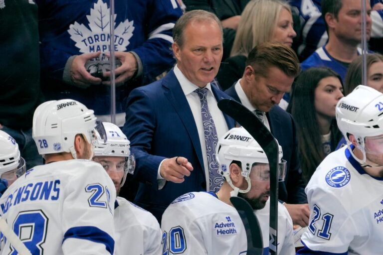 Jon Cooper praises Canadiens’ effort after Lightning blow lead