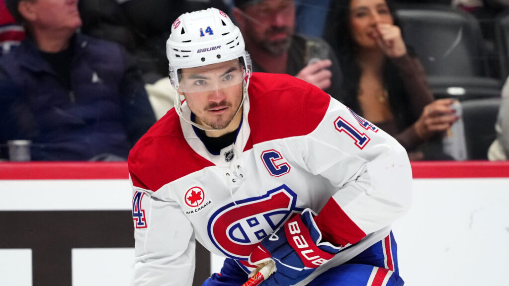 Canadiens HC Martin St. Louis must address Nick Suzuki problem