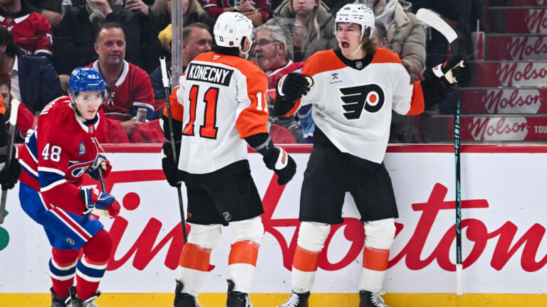 Zegras pushes goal streak to 4, Flyers top Canadiens to end 3-game skid