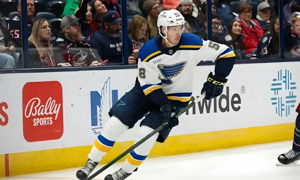 Canadiens organization adds size with signing of 6-foot-2 former Blues forward