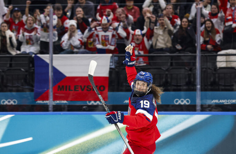 2026 Winter Olympics: Natálie Mlýnková sets a record