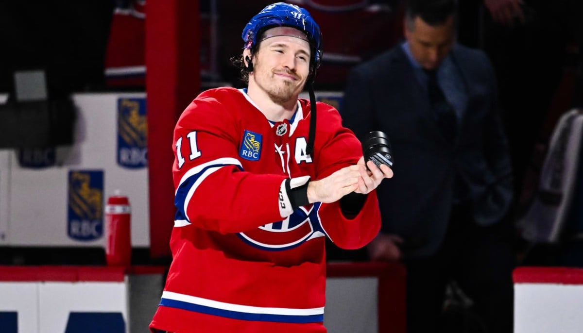 Brendan Gallagher honoured in 900th NHL game as Canadiens fans give standing ovation in Montreal