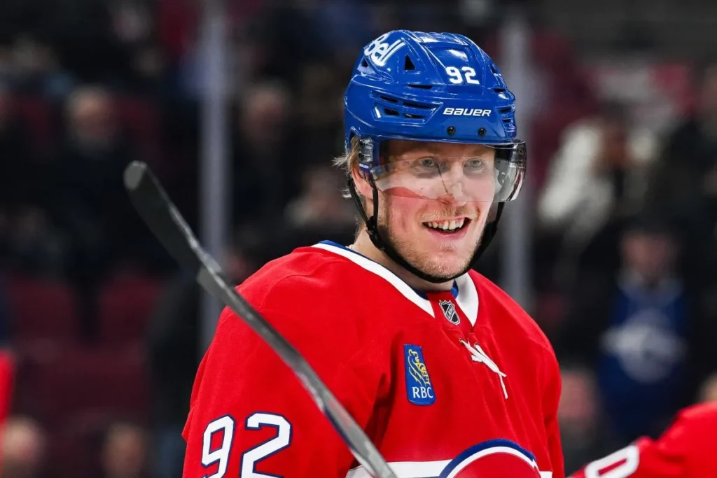 Anthony Martineau shares his view on why Patrik Laine responded to Marc Dumont's criticism