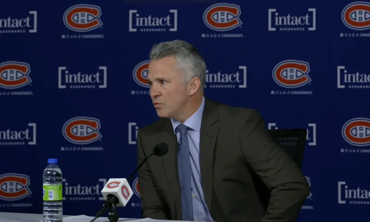 Photo of Martin St-Louis following the Canadiens win over Bruins.