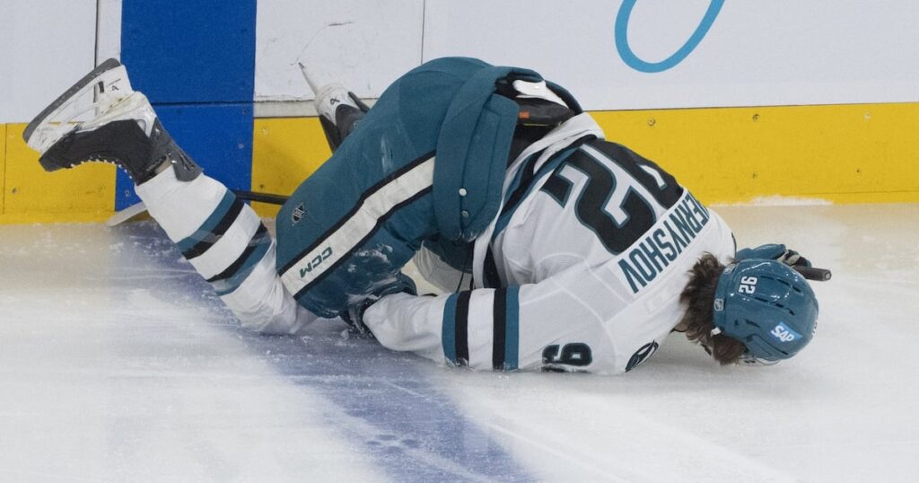 San Jose Sharks forward Igor Chernyshov exits against Montreal Canadiens after scary fall