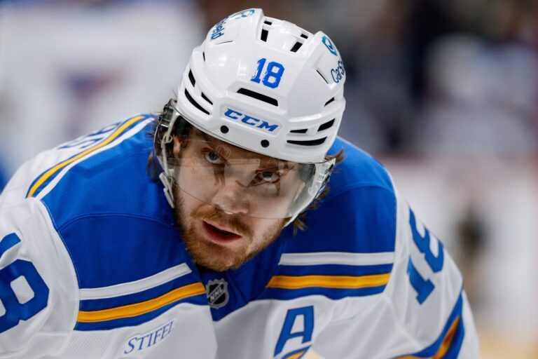 Canadiens Can’t Afford to Lose Thomas to Sabres at Trade Deadline - The Hockey Writers - Montreal Canadiens