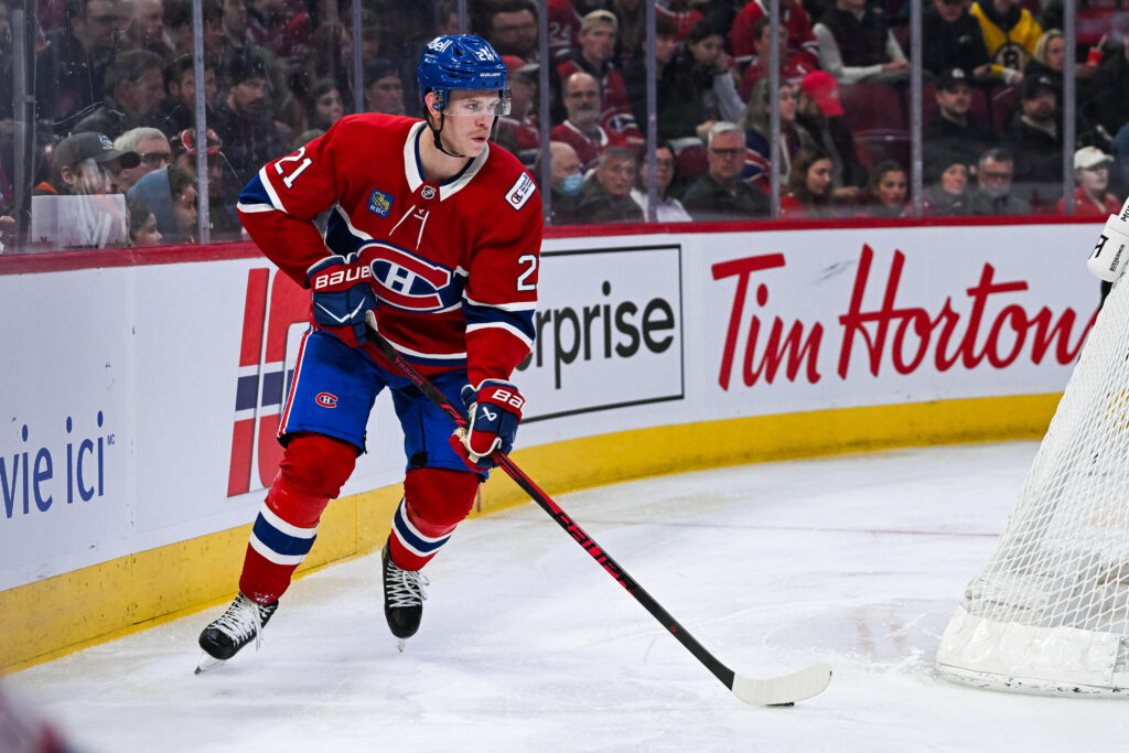 Montreal takes over late to rout the Islanders