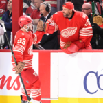 DeBrincat breaks tie late in 3rd, Red Wings edge Canadiens