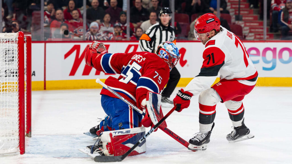 Dobes makes 41 saves, Canadiens rally past Hurricanes