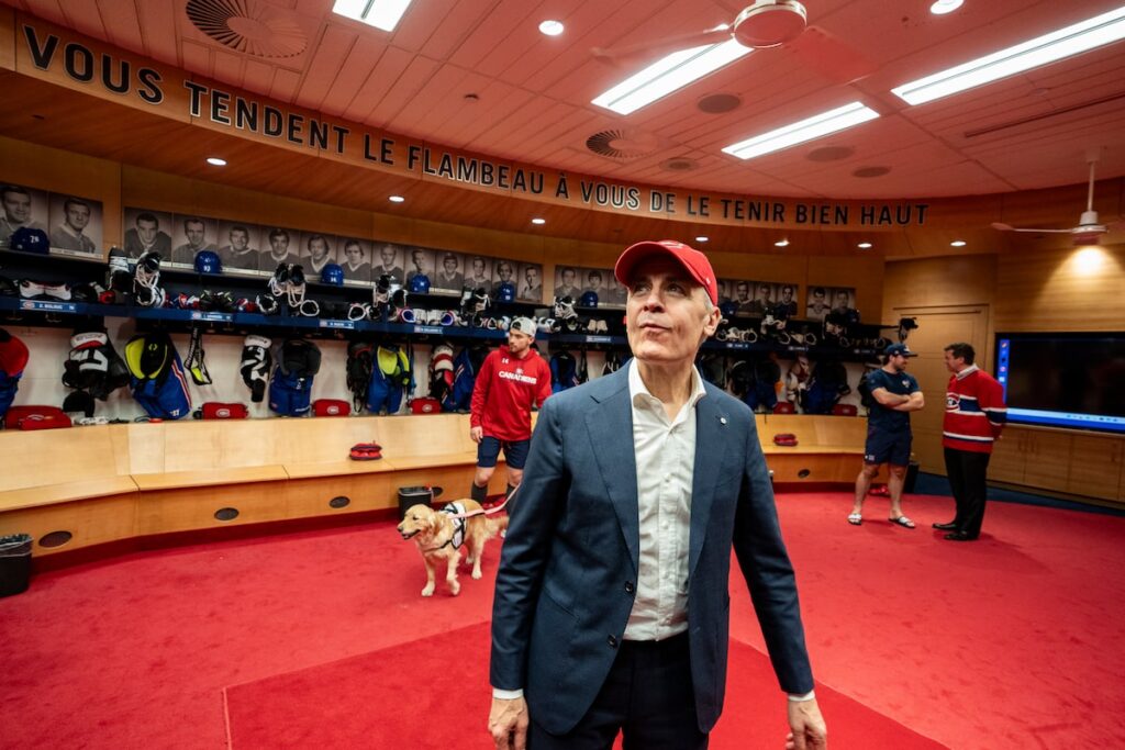 PM Mark Carney visited Canadiens’ dressing room after a big win over Lightning