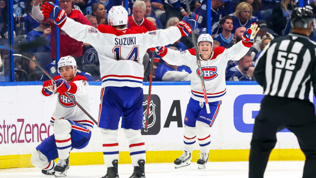 Slafkovsky completes hat trick in OT, Canadiens defeat Lightning in Game 1 of Eastern 1st Round