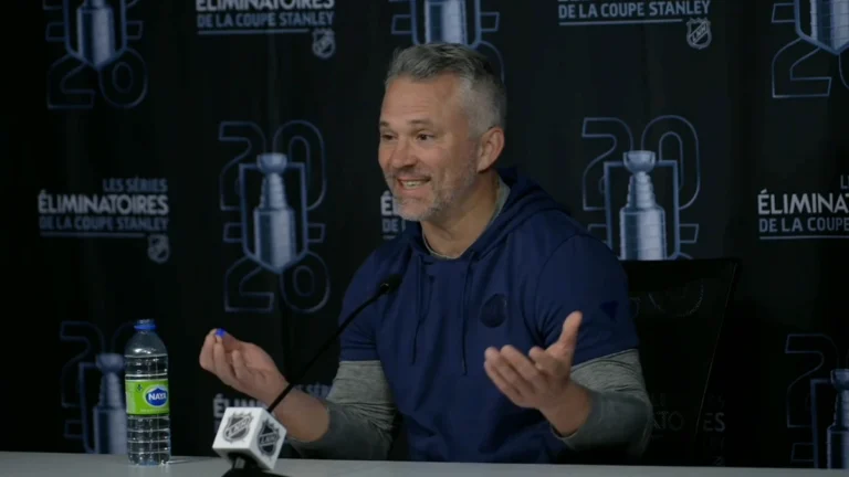 Photo of Montreal Canadiens head coach Martin St-Louis.
