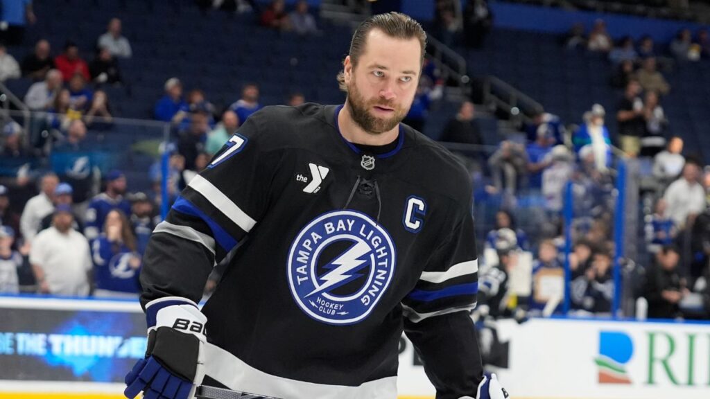 Lightning's Victor Hedman remains out for Game 7 vs. Canadiens