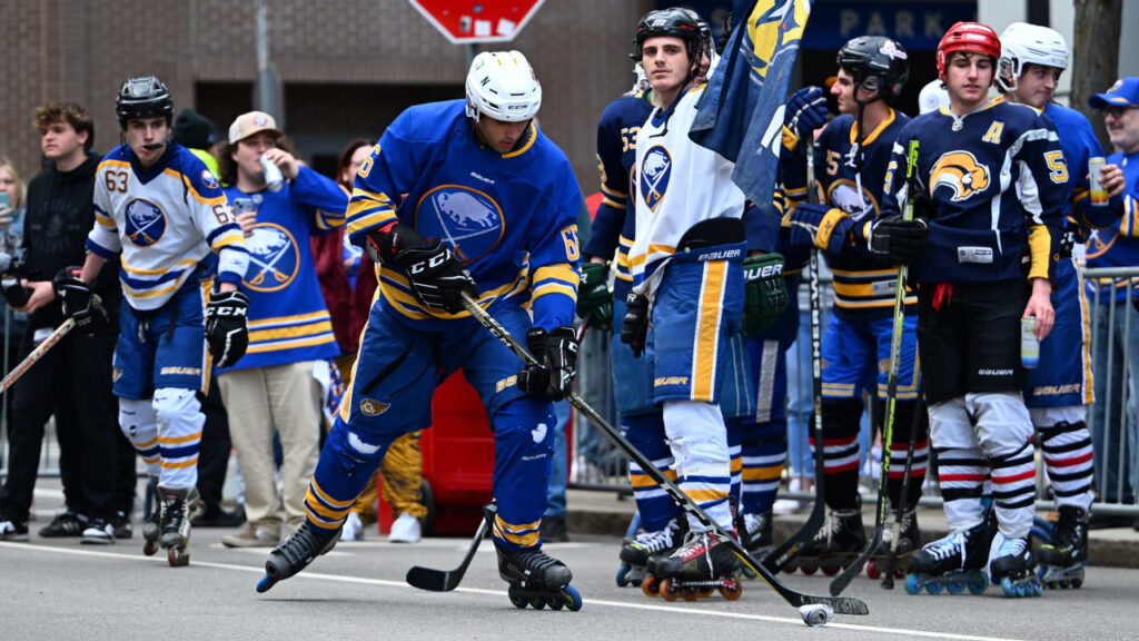 Blade Gang gets Sabres fans rolling before Game 1 against Canadiens