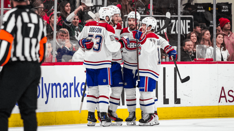 Canadiens score 4 in 1st period, defeat Hurricanes in Game 1 of East Final