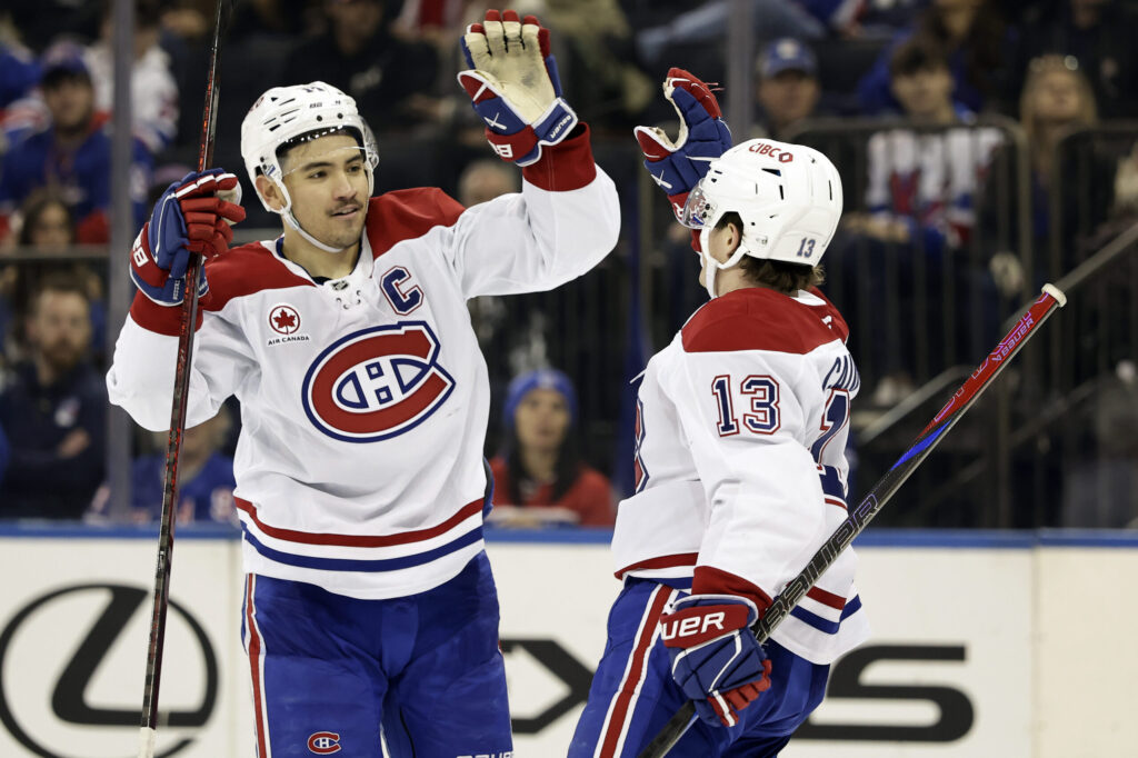 Canadiens' Suzuki, Caufield win Selke, Lady Byng trophies