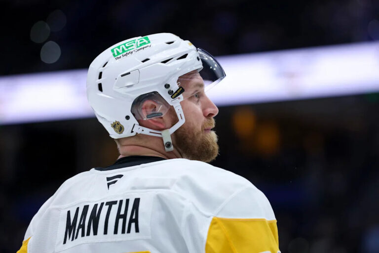 2 Free Agent Forwards Canadiens Should Target After Bad Mantha News