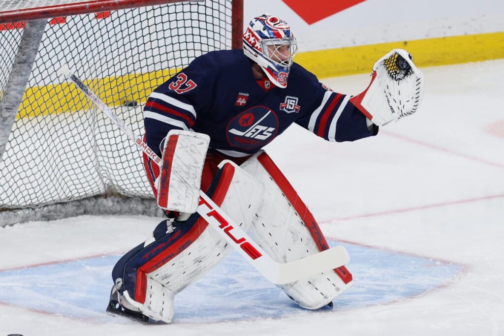 Which teams make the most sense for the Jets in a Connor Hellebuyck trade?
