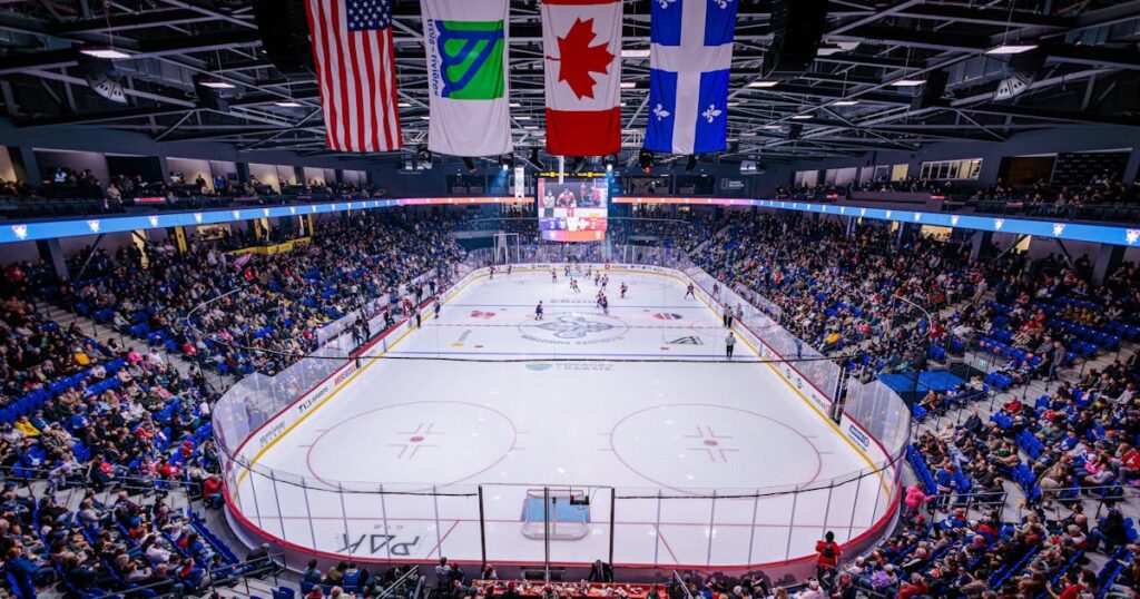 Trois-Rivières Lions | Lions to Host Historic First-Ever ECHL Rivalry Series Game
