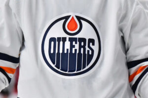 Oilers Urged To Acquire 67-Point Forward With Friendly Cap Hit